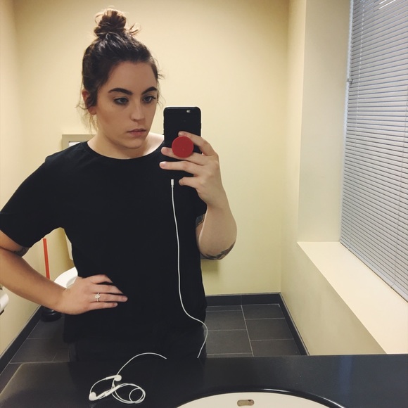 Meet your Posher, Juli - Picture 4 of 4